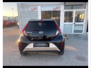 TOYOTA Aygo x 1.0 lounge 72cv