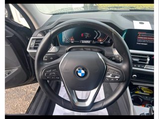 BMW 318d touring mhev 48v business advantage auto