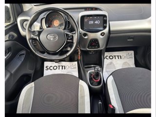 TOYOTA Aygo 5p 1.0 x-cite my15