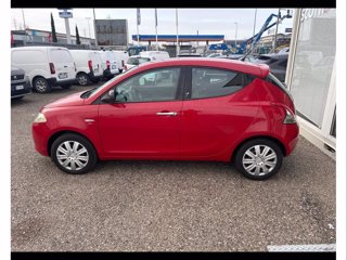 LANCIA Ypsilon 1.2 69 CV 5 porte S&S Black&Red