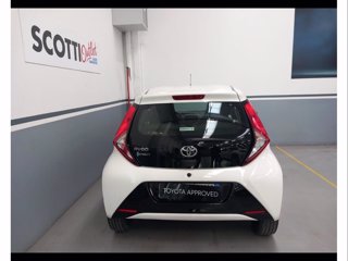 TOYOTA Aygo Connect 1.0 VVT-i 72 CV 5 porte x-play