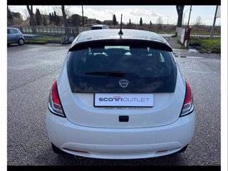 LANCIA Ypsilon 1.0 firefly hybrid platino s&s 70cv