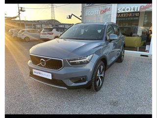 VOLVO Xc40 2.0 d3 momentum pro awd my21