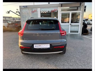 VOLVO Xc40 2.0 d3 momentum pro awd my21